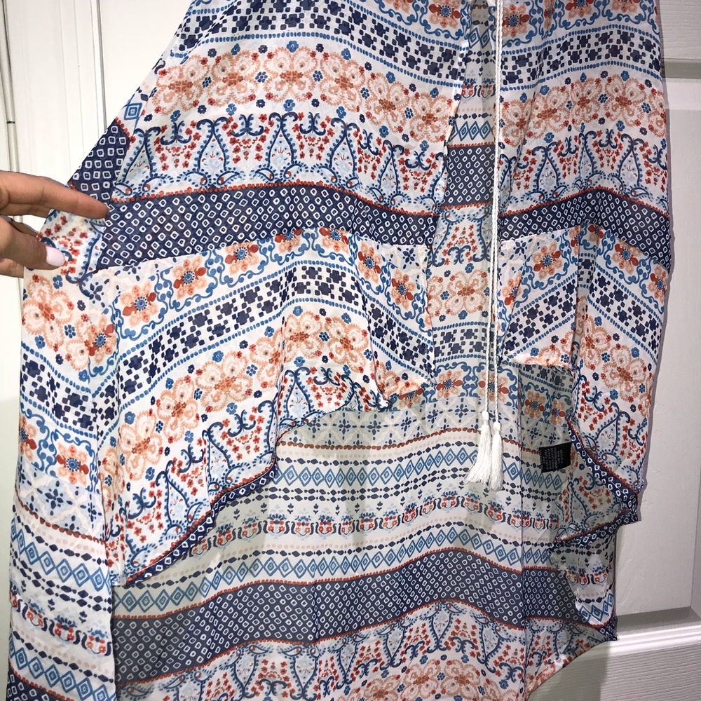 High low paisley top!